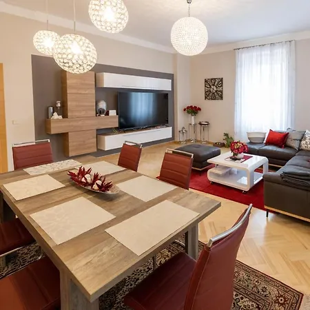 Apartment Lina Klagenfurt am Woerthersee Exterior photo