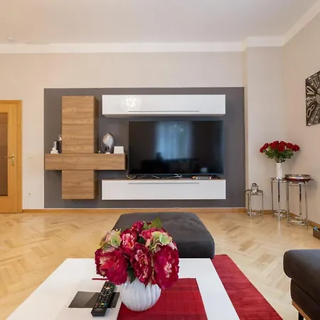 Apartment Lina Klagenfurt am Woerthersee Exterior photo