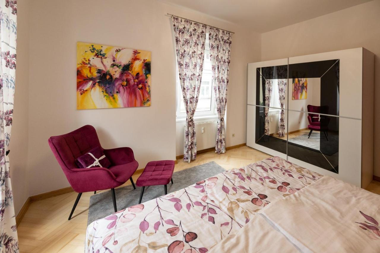 Apartment Lina *